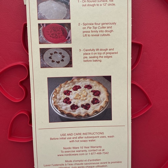 NordicWare Lattice & Hearts pie top cutter intricate designed pies double sided - Picture 7 of 7